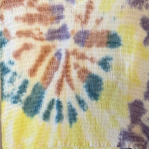 CHASER Small Top Smocked Double V Peasant Tie Dye Shirt Nice Condition! - Picture 5 of 8